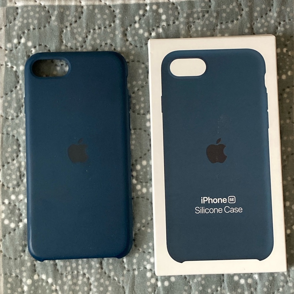 Apple iPhone SE 8 7 Silicone Case - Abyss Blue